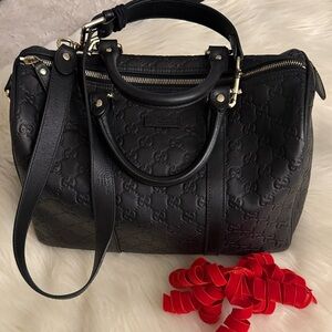 Gucci Authentic Black Guccissima Boston Embossed Leather Satchel/Shoulderbag🔥